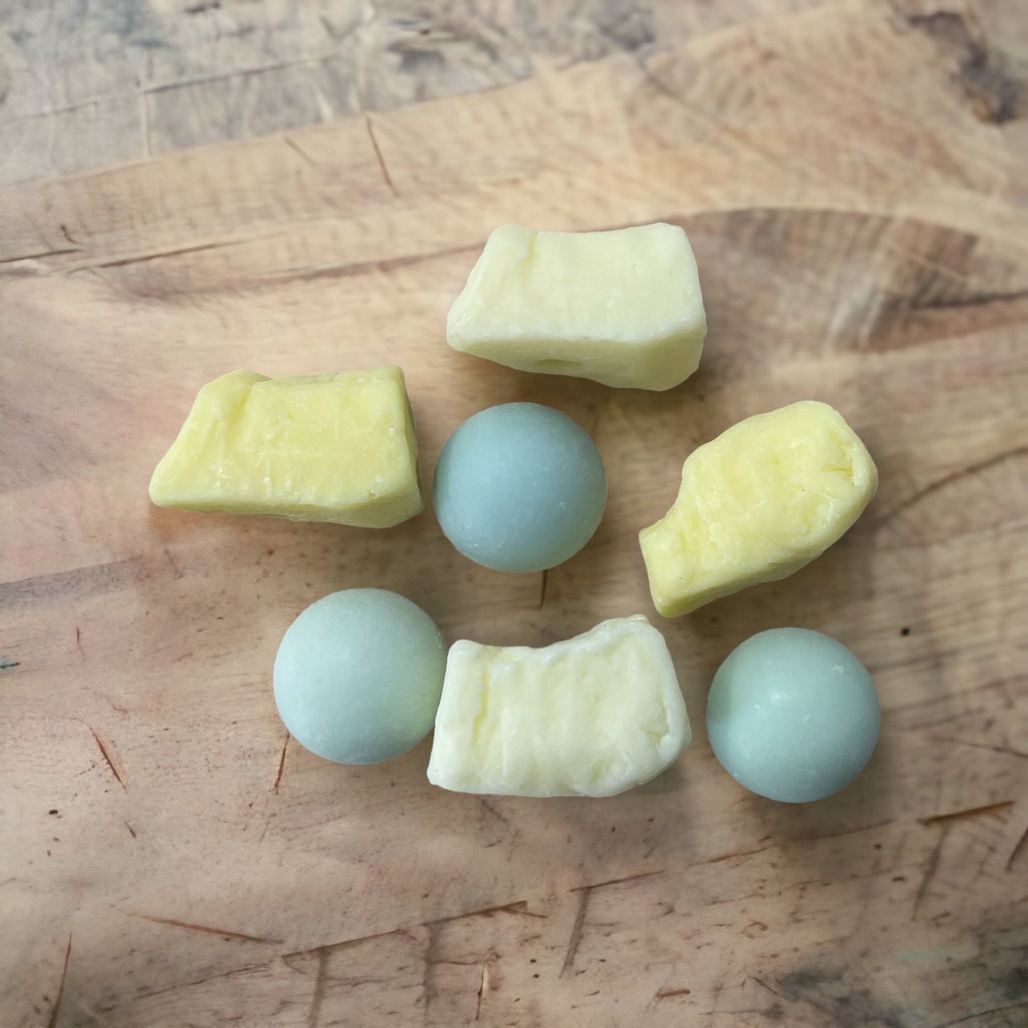 Pineapple Dream Wax Melts, Yellow Pineapple Embeds, Up Close